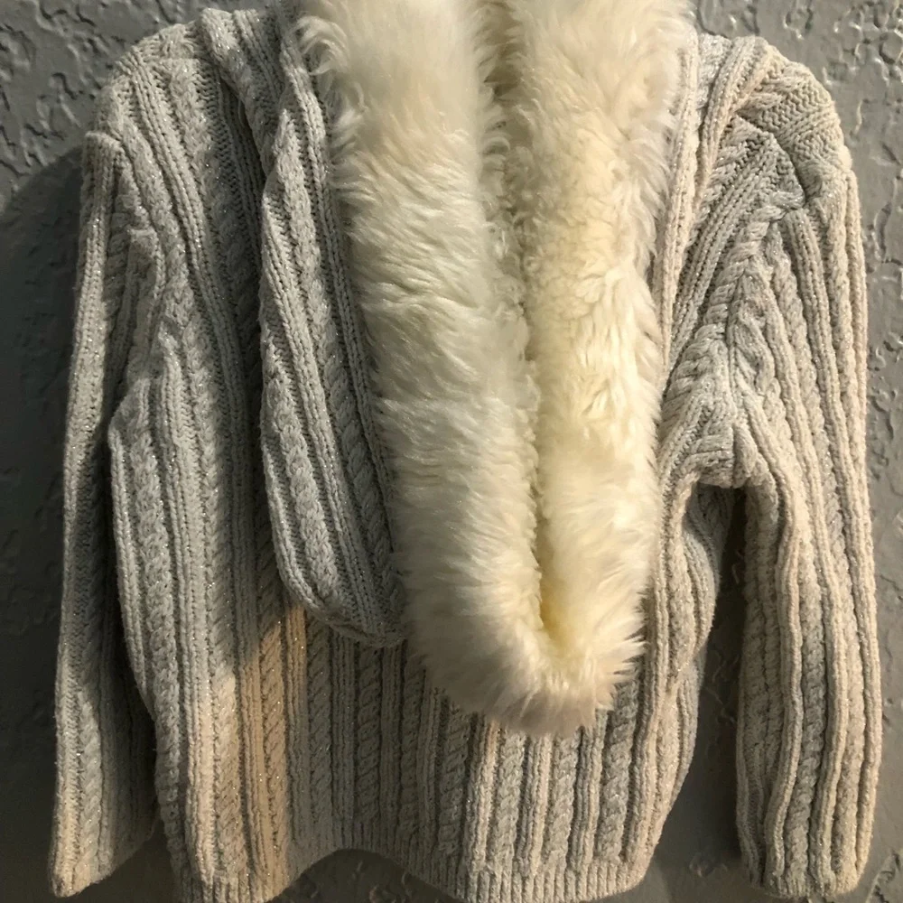 Savannah Girls Silver Cable Knit Fur Hood Sweater 18M
